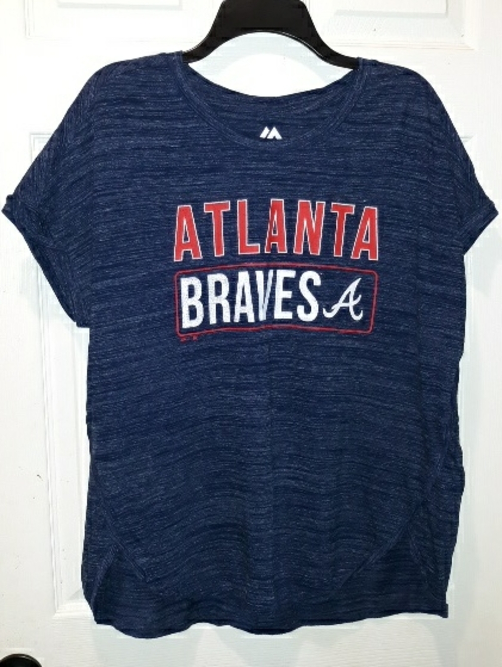 Majestic "Atlanta Braves" Baseball Sides Slits T-Shirt